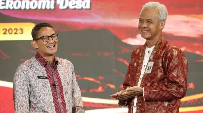  Tak Bahas Soal Pilpres! Ganjar dan Sandi Sepakat Bangun Kemandirian Desa!  