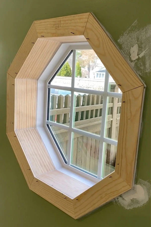 Installing an octagon window