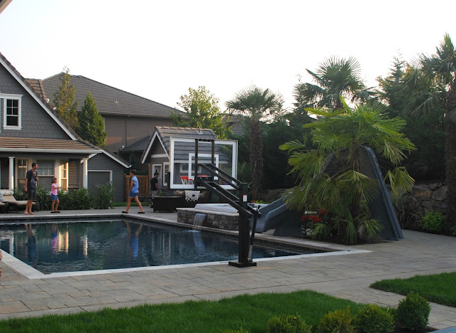 Fancy a little pool basketball at Portland Street of Dreams 