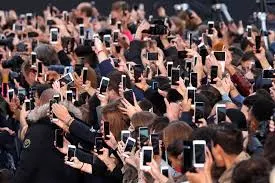 How do we extend the life of a smartphone?