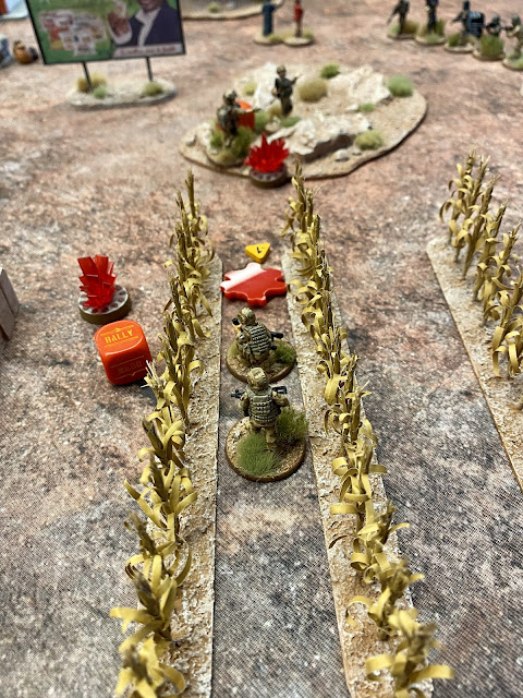 Bolt Action Modern 28mm Wargaming: French forces hide in the cornfield