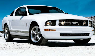 2008 Ford Mustang V6 Pony White Bodykit