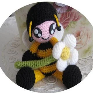 PATRON GRATIS MUÑECA ABEJA AMIGURUMI 6148 🐝 PATRON GRATIS MUÑECA ABEJA AMIGURUMI 6148 🐝
