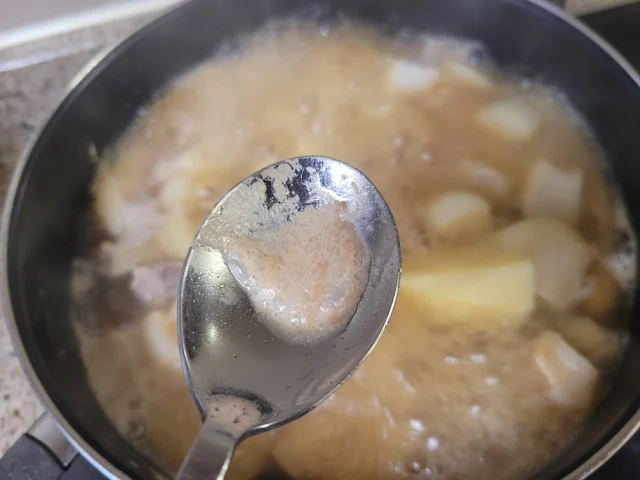 등갈비찜-조리하기-불순물제거