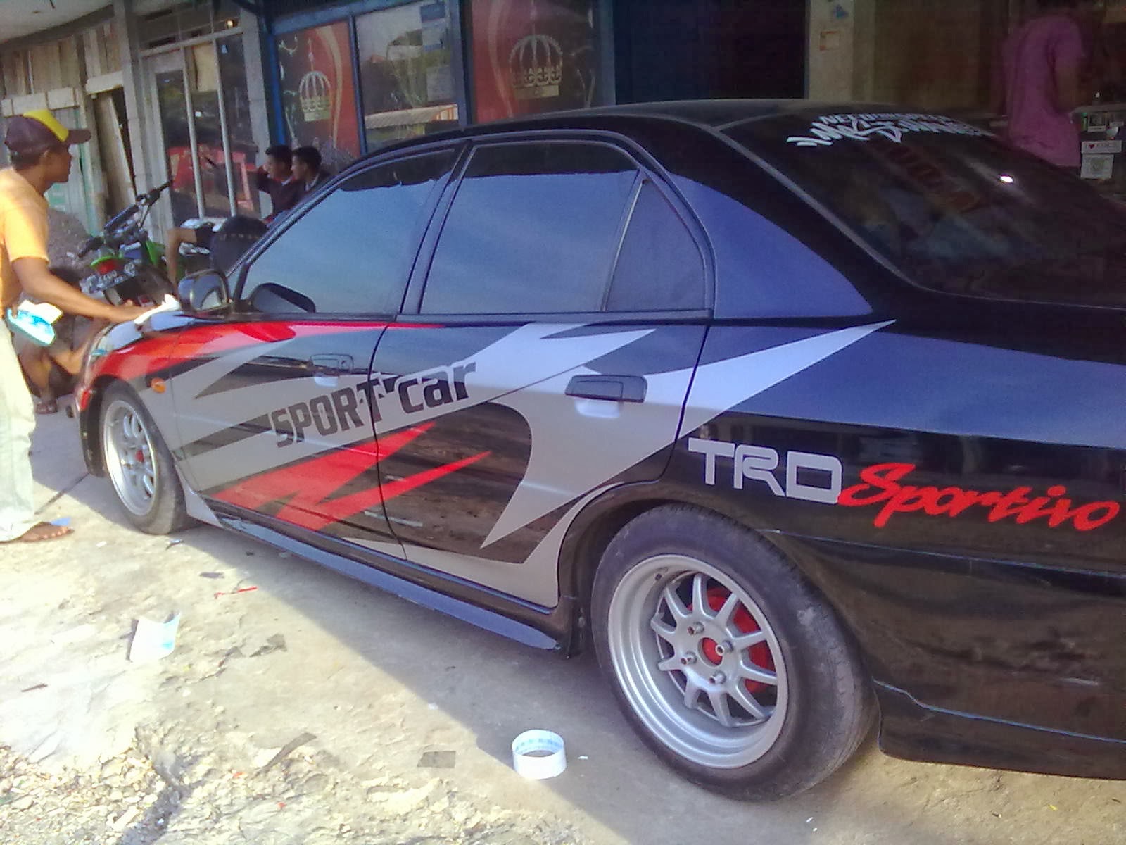 Gambar Modifikasi Stiker Mobil Sedan Dunia Otomotif