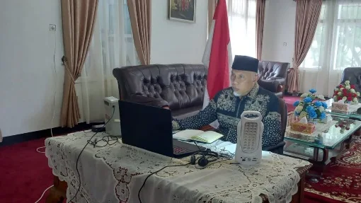 Percepat Realisasi Penerbangan Internasional, Gubernur Mahyeldi Agendakan Pertemuan dengan Kementerian Terkait