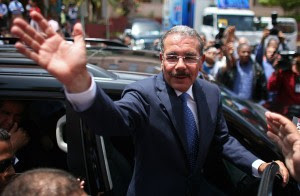 El gobierno del presidente, Danilo Medina entregará el salario número 13, regalía pascual, el jueves 6 y el viernes 7 de diciembre, en la semana entrante