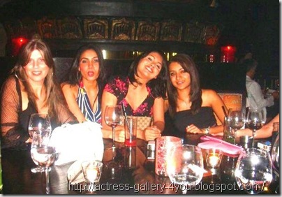 03trisha with her friends 050709