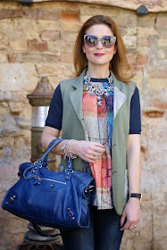 Zara statement necklace, Praio sleeveless jacket, Millelire orologio, Balenciaga City, Fashion and Cookies, fashion blogger