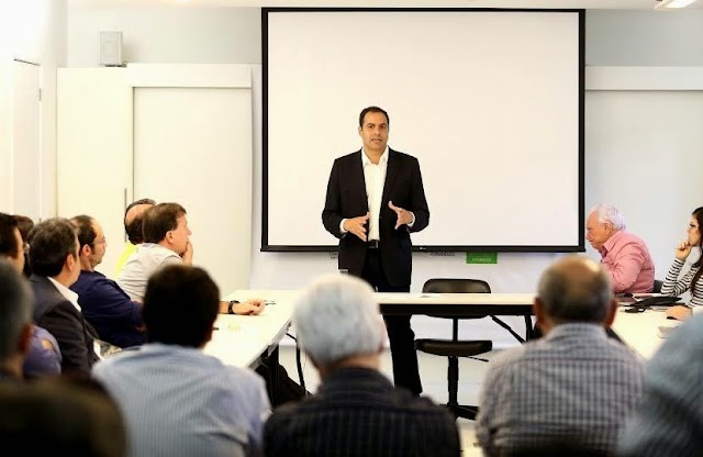 Paulo debate novo momento de Pernambuco com Fórum da Propaganda