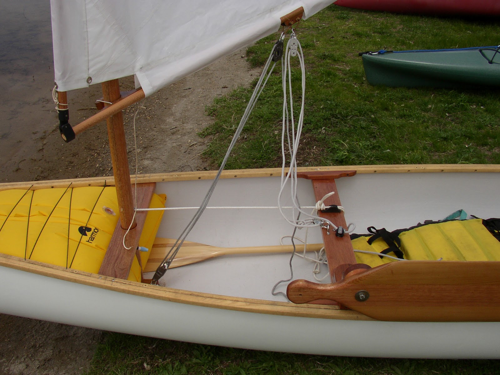 the $ 50 5 hour canoe sail rig the canoe rig described http www 