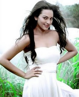 Sonakshi Sinha Hot Wallpapers