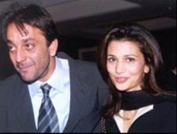 7 Bollywood Love Stories That Ended In Divorce