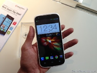 Harga Smartfren Andromax V Terbaru 2013 