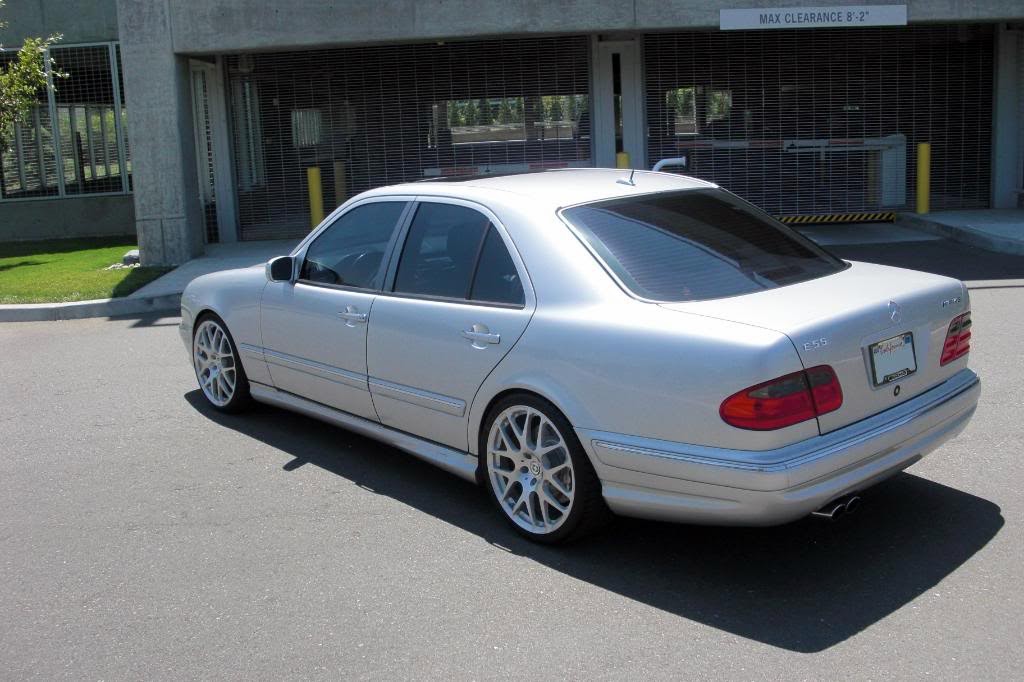 MercedesBenz E55 AMG W210 on R19