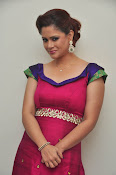 Shilpa Chakravarthy latest glam pics-thumbnail-14
