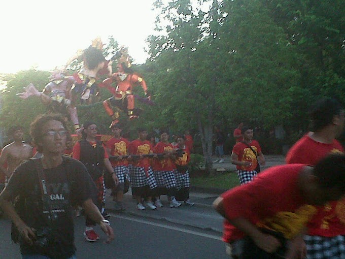 Pawai Ogoh-ogoh di Monas, Jakarta 2012