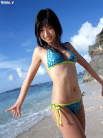Asami Oda 小田あさ美 Japanese Gravure Idol Sexy Bikini Photo Gallery