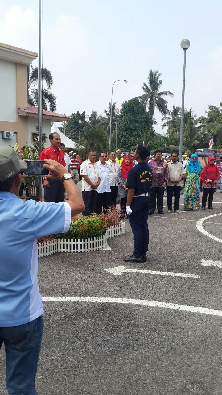 SMK SERI MEDAN BATU PAHAT JOHOR: PENUBUHAN KELAB KADET JPJ 