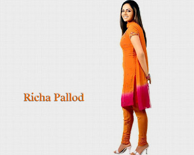 Richa Pallod wallpaper