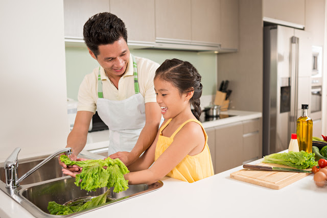 How to Wash and Store Lettuce Properly