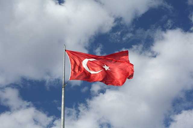 أنواع الإقامات التركية وميزاتها وكيفية التقديم عليها