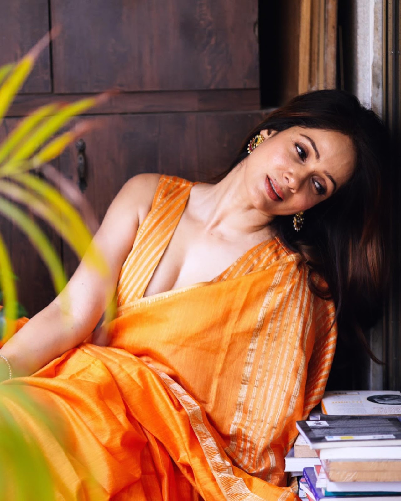Vidya Malavade orange saree cleavage actress
