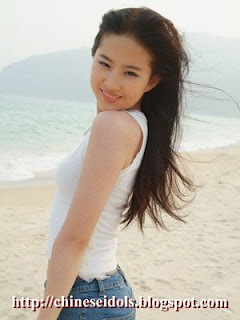 Liu Yi Fei Super Star Idol