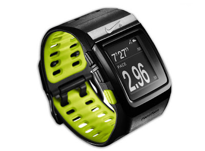Sport  on Oh Snaps  That S Tight     Nike X Tomtom   Gps Watch