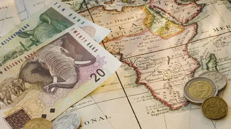 رئيس أفروكوم؛ سيحل نظام الدفع الخاص بدول البريكس محل سويفت في"العالم غير الغربي" الجديد