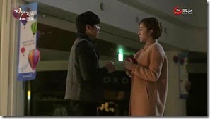 Bride.of.the.Century.E09.mp4_003342272_thumb