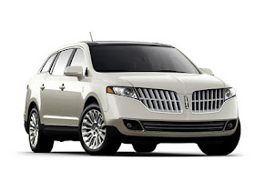 Front 3/4 view of silver 2012 Lincoln MKT