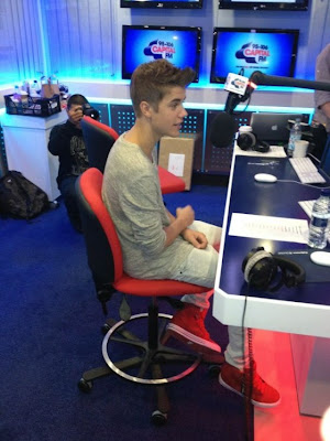 Justin Bieber On Capital FM (24/4/2012)