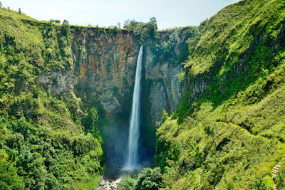 tempat wisata hits Air Terjun Sigura – Gura 