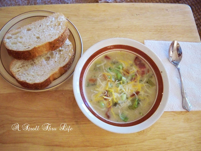 Reduced Calorie Soup Recipe- A Stroll Thru Life-Weekly Blog Link Up Party- Treasure Hunt Thursday- From My Front Porch To Yours