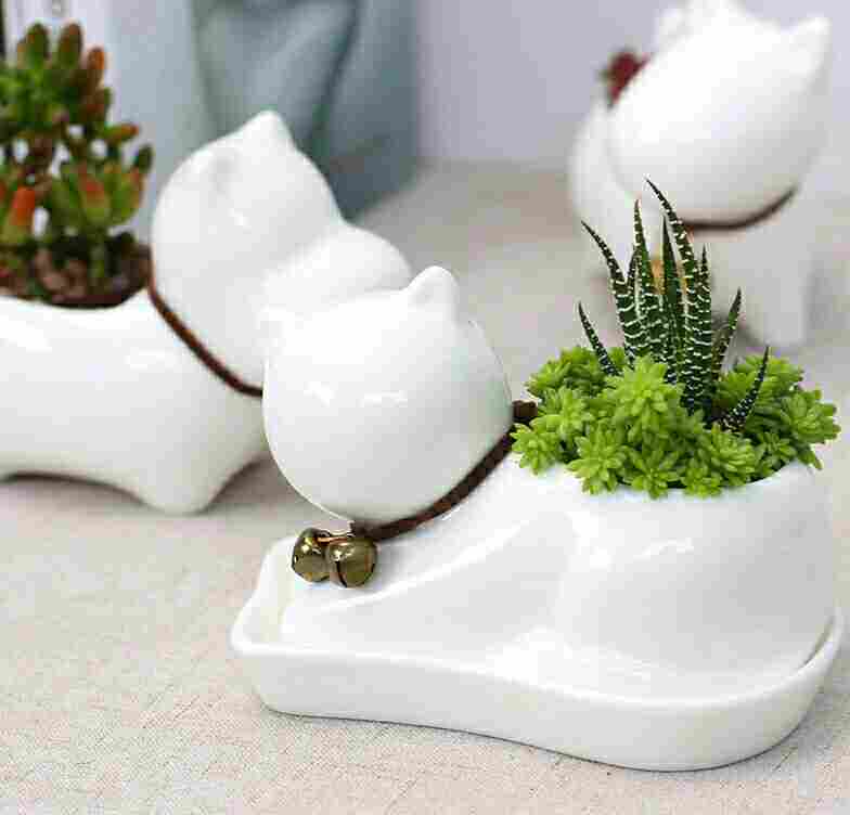 10 Contoh Desain Pot  Bunga  Unik  dari Patung