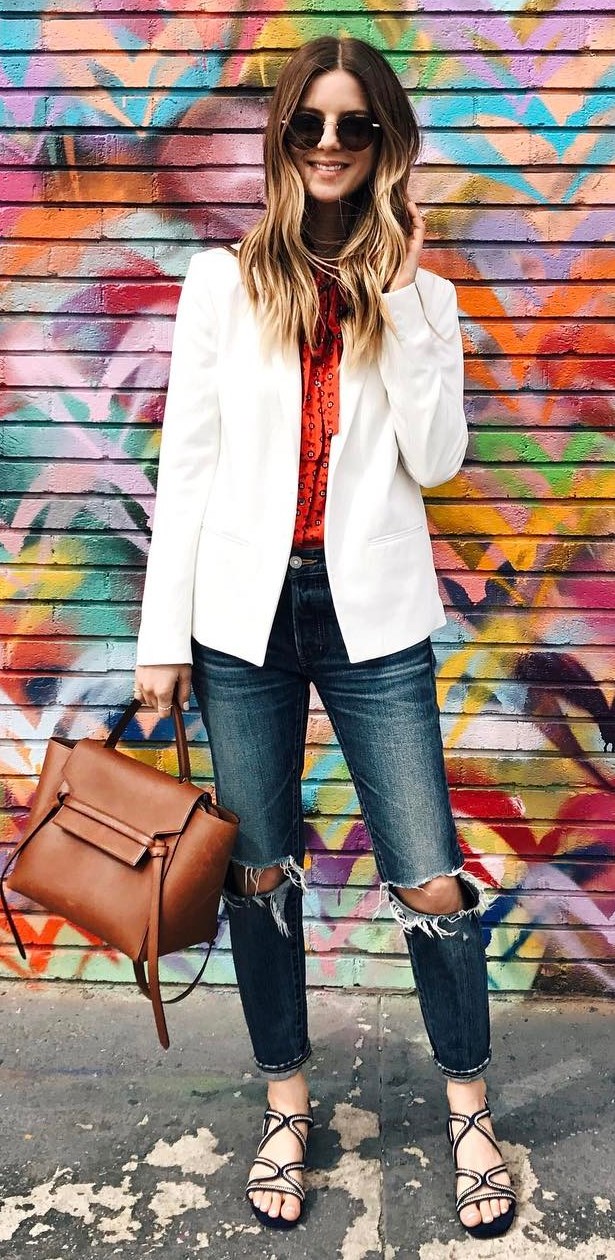casual style addiction: white jacket + blouse + rips + bag + sandals