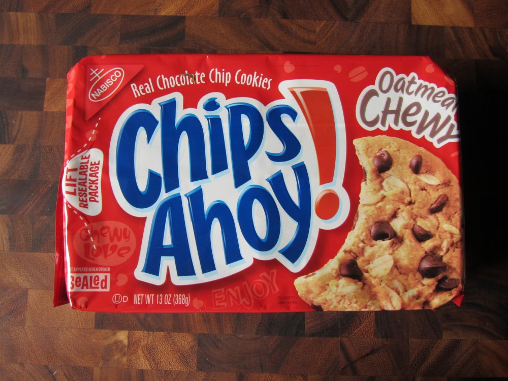 Review: Nabisco - Oatmeal Chewy Chips Ahoy Cookies | Brand Eating