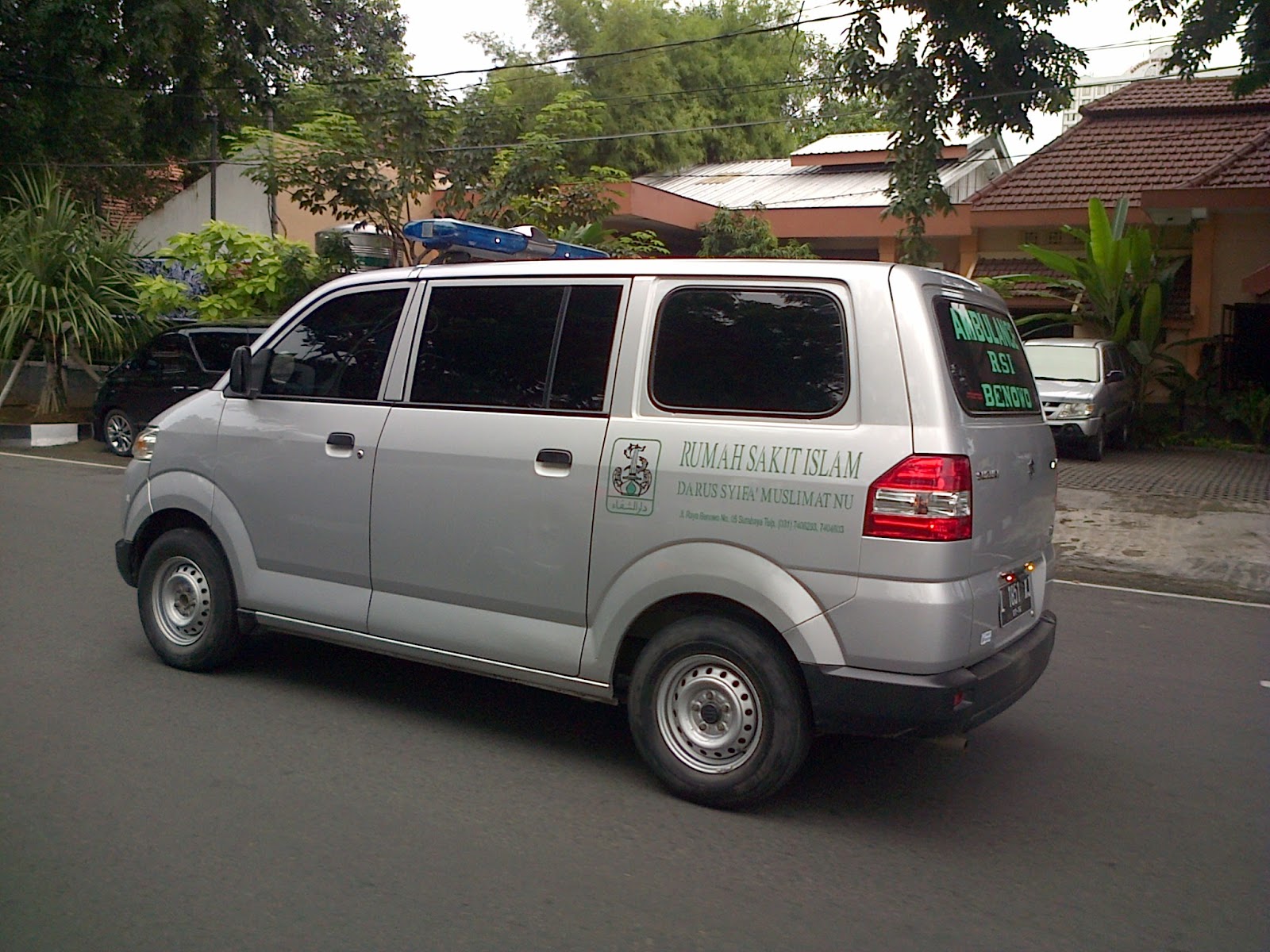 Modifikasi Suzuki APV To Ambulance Suzuki Otomotif Surabaya