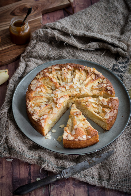 Gâteau au yaourt aux pommes