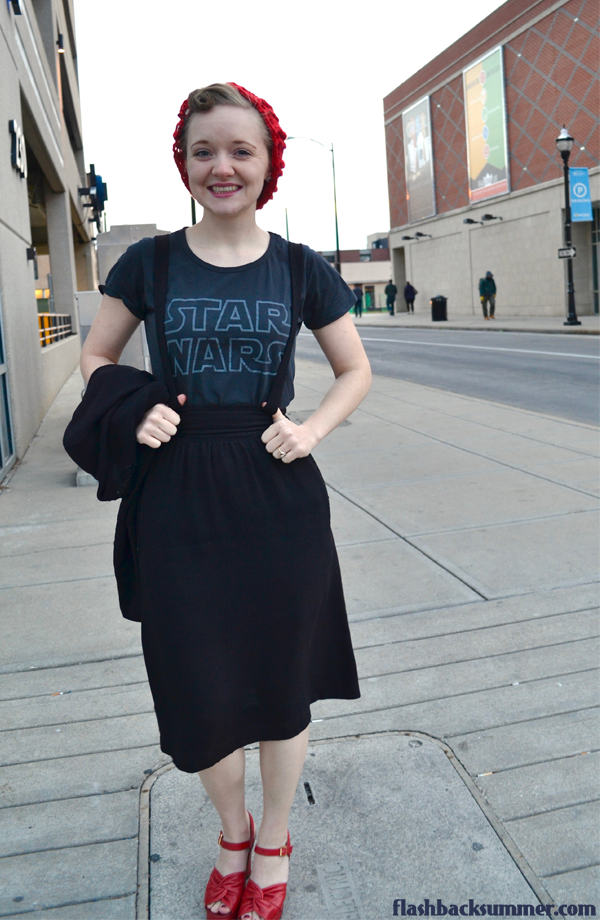 An awesome Star Wars meets 1940s vintage outfit!