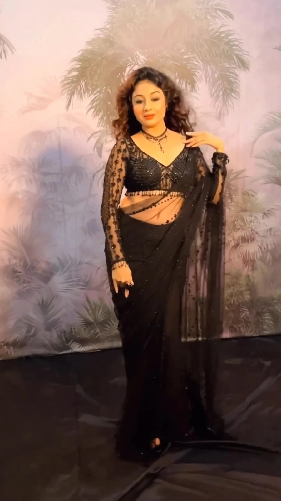 Paridhi Sharma navel sheer black saree hot tv actress