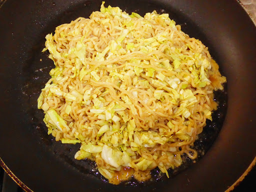 サンヨー食品・サッポロ一番しょうゆ味を使って『お好み焼き』を作ってみる！