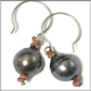 Tahitian Pearl Earrings