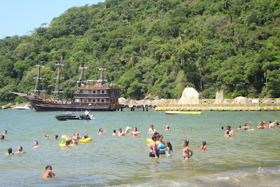 Praia de Laranjeiras - Balneário Camboriú - SC