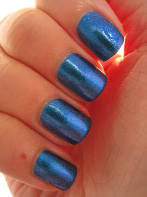 Color-Club-Sky-High-blue-shimmer-nail-polish