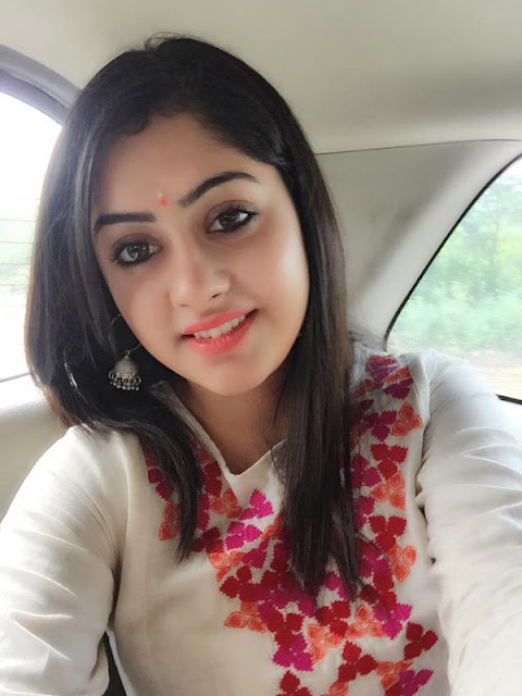 cute Indian house wife pic, India actress pic