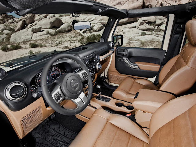 Jeep Wrangler Mojave 2011