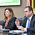 Já é lei a proposta de Roberto Cidade que assegura à mulher o direito a acompanhante durante consultas médicas e realização de exames