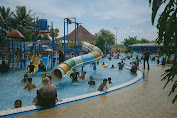 Libur Lebaran, Jumlah Pengunjung Global Mini Soccer Watter Park Membludak 